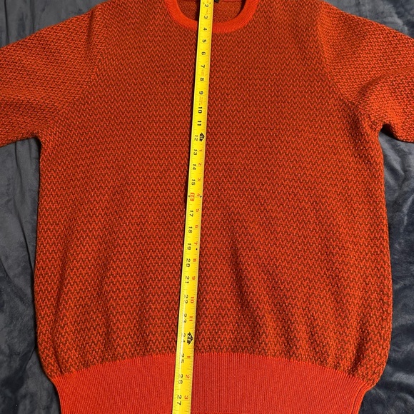 Kiton Sweater 100% Cashmere. Size Italian 52. Burgundy and Brownish Black. - Picture 6 of 16